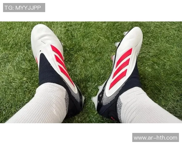 本周球星上脚鞋款精彩回顾 各大品牌足球鞋炫酷登场 本周球星上脚鞋款精彩回顾 各大品牌足球鞋炫酷登场